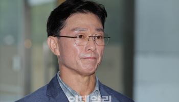 임성근 부부, 김장환 목사와 식사…"만남은 인정, 로비는 부인"