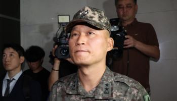 해병특검, 박진희 사단장 피의자 입건…직무배제 요청도