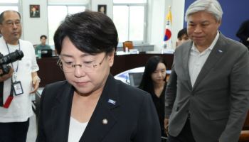 조국혁신당, 비대위 구성키로…위원장 선임은 미뤄