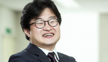 車시장 격변기 지점…‘껍데기’ 브랜드 되지 않으려면