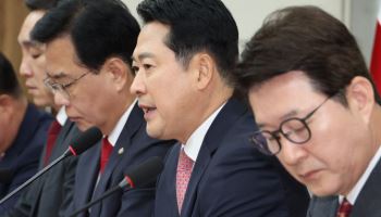 ‘李 단독회담’ 장동혁 “정치특검 무도한 수사 막는 계기 돼야”
