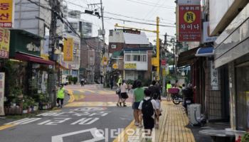 "귀엽다 데려다 줄게"…때 아닌 유괴 공포, 불안에 떠는 부모들[르포]