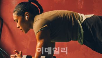 애플, ‘에어팟 프로3’ 공개…ANC·심박 센싱·실시간 번역 지원