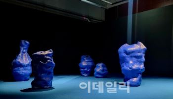 청주공예비엔날레에서 만나는 폴란드 작가들의 '세상 짓기'