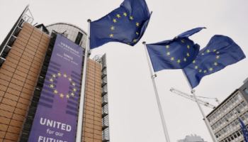 '화상 앱 끼워팔기' 마이크로소프트, EU 과징금 폭탄 피했다