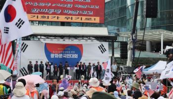 광화문에 전광훈, 숭례문엔 민주노총…주말 도심 ‘북적’ [사회in]
