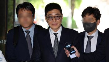 태광, 애경산업 품었지만…‘승자의 저주’ 그림자