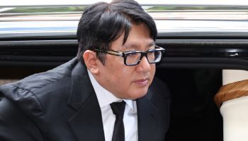 금감원, 방시혁 의장 소환조사… '사기적 부정거래' 혐의