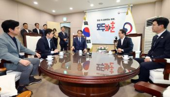'광복은 선물' 발언에 독립기념관 사유화 논란…보훈부, 김형석 관장 '특정감사'