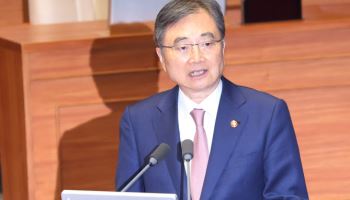 한중 외교장관, 베이징서 회담…시진핑 방한·북핵 문제 등 논의