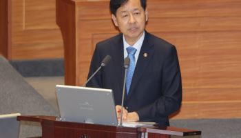 구윤철 "배당소득 분리과세 최고세율, 국회 얘기 듣고 판단할 것"