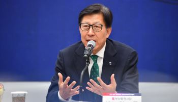 박형준 “李, 명백한 대통령 공약 파기”…동남권투자공사 가닥에 반발