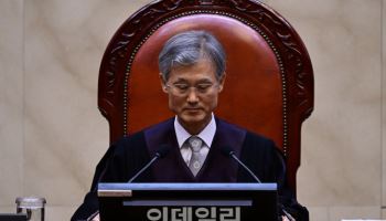 '사퇴압박 속 의혹 부인' 조희대 대법원장, 오늘 전원합의체 선고