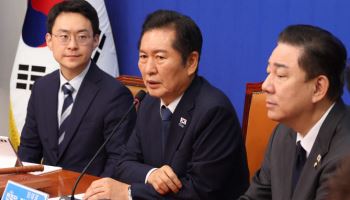 정청래, 조희대 재차 사퇴 촉구…"내부비판 자업자득, 결자해지해야"