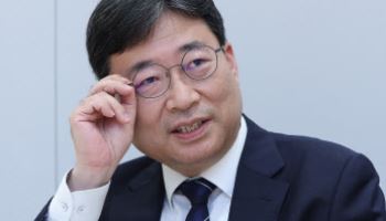 3500억달러 현금지원 불가…하준경 "외환 안정이 전제"