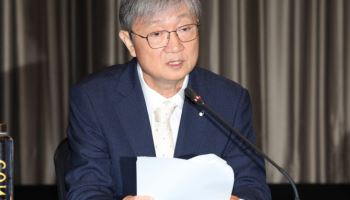 이찬진 금감원장 “생산적 금융·고령화 대응…연구기관 제언 필요”