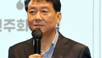 "산업화·민주화 넘어 '인간화'…AI로 국민 웃음 되찾자"