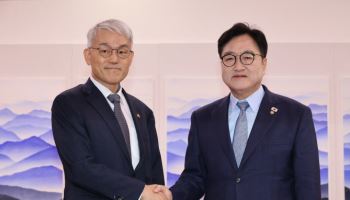 법원행정처장 "내란재판 신속 진행되도록 모든 지원 다할 것"