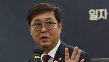 게임업계 만난 최휘영 “K게임, 300兆 컬처시대 선도할 것”