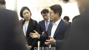 '가교자' 김동연, 경기도 AI 기업들과 텐센트 'AIA' 공략전