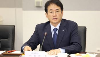 이동환 고양시장 "정부 틀어쥔 지자체 기준인건비제도 개선해야"