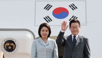 李대통령 귀국…국제무대 성과 안고 산적한 국내 현안 ‘시험대’