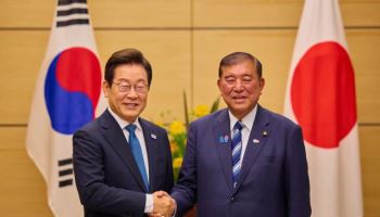 이시바 총리, 한일 정상회담 앞서 ‘의인’ 故 이수현 묘지 참배