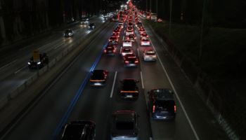 연휴 첫날 저녁 귀성길 원활..정체 해소