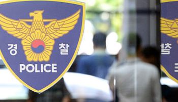만취운전 SUV 인도 덮쳐 행인 사망.."면허 취소 수준"