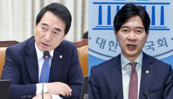與 "국힘, 독버섯처럼 올라와" vs 野 "오만한 권력의 독선"