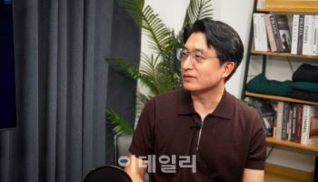 "앞으로도 혁신 없다" 전 애플맨이 본 현 애플
