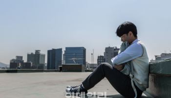 ‘괜찮아요’ 뒤에 숨은 절규…청소년 마음 읽을 사람이 없다