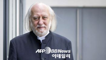 크러스너호르커이, '노벨문학상' 수상에 작품 판매량 45배↑