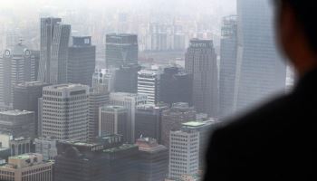 "은행 왜 가요?" 2% 이자 그만…'은행 닮은 증권사'가 온다