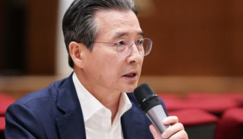 김용범…위기에 능한 '경제금융 뇌섹남'②