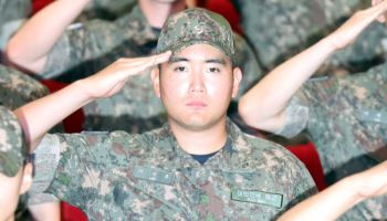 이재용 삼성 회장 장남 지호씨, 이번주 외박…가족 만날 듯