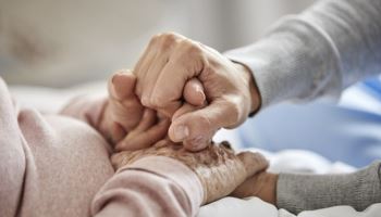 "고통 덜어주려고"…남편은 아픈 아내를 살해했다
