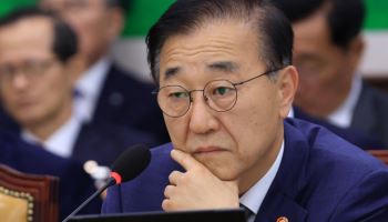 김윤덕 장관 "주택시장 안정, 정부 정책 우선순위"
