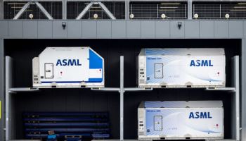 ASML, 3분기 주문량 기대치 상회…“AI 투자 경쟁에 수요 급증”
