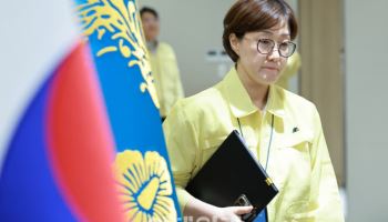 “‘김현지 국감’ 달군 국힘…“李대통령과 金은 범죄공동체”
