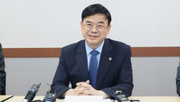 이상경 국토1차관 “‘현금부자’ 신고가 거래로 인한 집값 상승 잡겠다”
