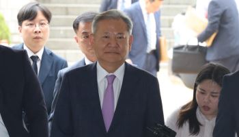 윤석열·한덕수 이어…'내란 혐의' 이상민 법정 모습 언론 공개