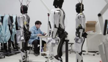AI가 일자리 뺏는다?…해외IB “AI 확산 초기 실업률 상승은 불가피”