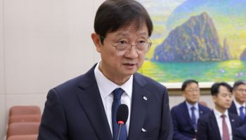 野 "'민중기 특검 조사해야" 이찬진 "공소시효 지나"