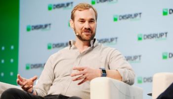 제2의 인텔 나오나…“트럼프, 양자컴 기업 지분 확보 추진”(종합)