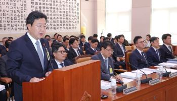 국힘 “李대통령 재판 재개해야”…민주 “대선 뒤집자는 것”