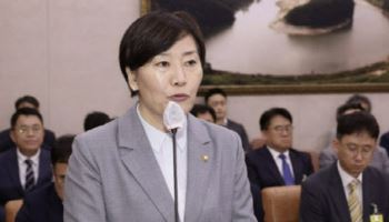 송미령 “K푸드, 3분기까지 6.3%↑…‘150억달러’ 달성 수출전략 추진”