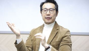 "LLM 시대, 넘었다…AI는 이제 ‘현장’에서 움직여야"