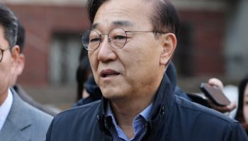 김윤덕 국토장관 “재초환, 일단 국회 논의 방향 지켜볼 것”