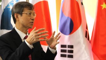 李, ‘동아시아 평화’ 강조…이희섭 TCS 사무총장 “‘생활협력’으로 협력 뒷받침”